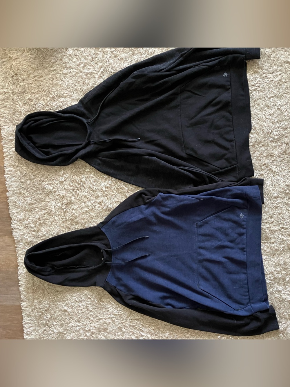 ZELOS Pair Dual-Tone Hooded Pullover Sweatshirt in Navy & Black